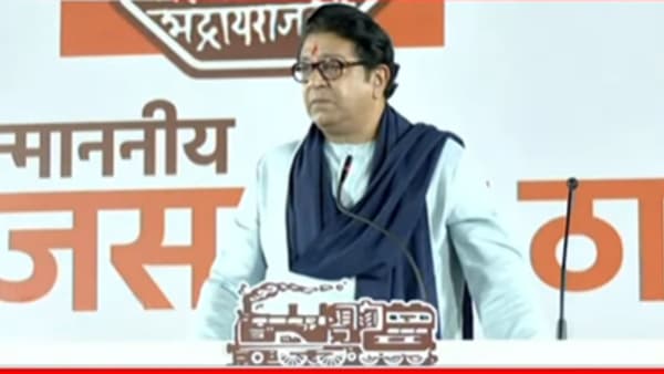 Raj Thackeray Sabha Speech : तर दुकानं नाही, शाळाही बंद करेन..; ‘राज’ गर्जनेतून मुख्यमंत्र्यांना थेट इशारा