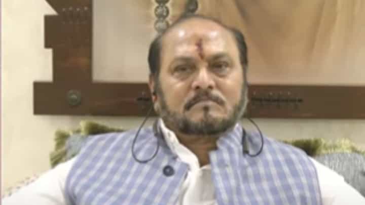 माझ्या पत्नीच्या नावाने 1990 पासून सावली बार, पण..; रामदास कदम यांची मोठा खुलासा माझ्या पत्नीच्या नावाने 1990 पासून सावली बार, पण..; रामदास कदम यांची मोठा खुलासा