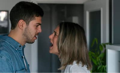 प्रेमात समजूत घालताना या 3 गोष्टी टाळा, नाहीतर होईल ब्रेकअप