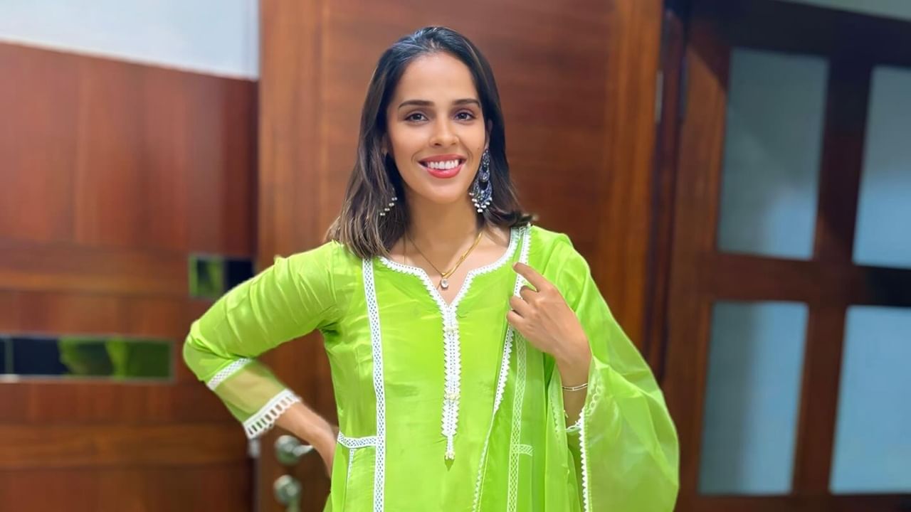 सायना नेहवाल आणि पारुपल्ली कश्यप दोघेही लहानपणापासून एकमेकांना ओळखत होते. या दोघांनी दीर्घकाळ एकमेकांना डेट केल्यानंतर २०१८ मध्ये लग्न केले. बॅडमिंटन जगतात त्यांची जोडी नेहमीच एक आदर्श मानली जात होती.