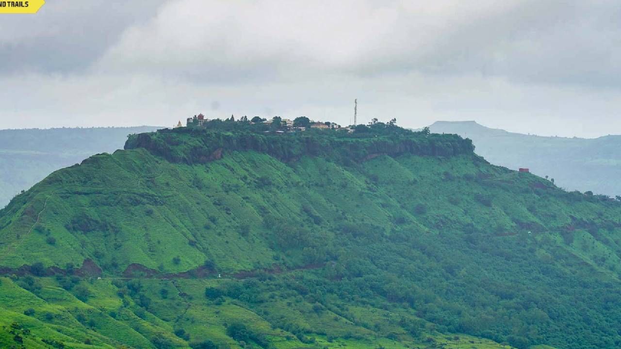 पप्पा, बघा तुम्ही म्हणत होता, जाऊ नको, पण मी गड चढला… असं म्हणताच श्रावणी कोसळली; सहलीसाठी गेलेल्या मुलीचा सज्जनगडावर मृत्यू