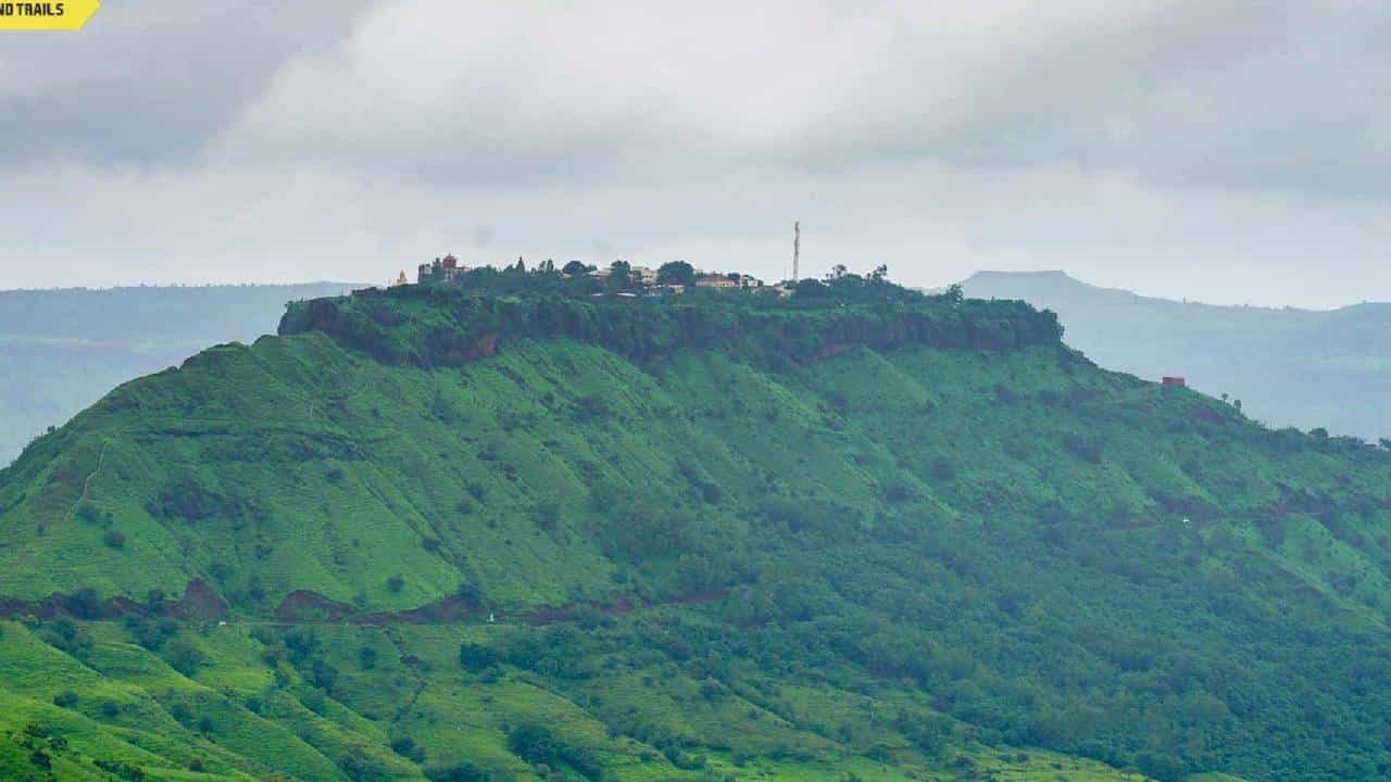 पप्पा, बघा तुम्ही म्हणत होता, जाऊ नको, पण मी गड चढला... असं म्हणताच श्रावणी कोसळली; सहलीसाठी गेलेल्या मुलीचा सज्जनगडावर मृत्यू