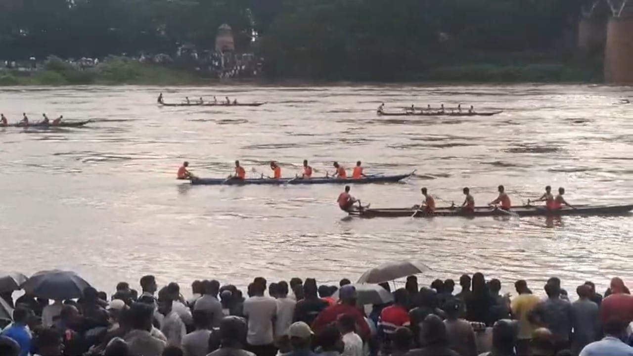 प्रत्येक संघाने विजयासाठी अफाट चुरस दाखवत आपली ताकद आणि कौशल्य पणाला लावले. जसा ढोल-ताशांचा निनाद कृष्णा नदीच्या काठावर घुमू लागला, तसतसा उपस्थितांमधील उत्साह शिगेला पोहोचला.