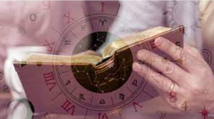 ज्या व्यक्तीच्या कुंडलीत हा योग जुळून येतो ती व्यक्ती बुद्धीमान होते. तसेच अशा प्रकारच्या व्यक्ती दुसऱ्यांवर प्रभाव टाकण्यास सक्षम असतात. बुध, गुरु आणि शुक्र या तिन्ही ग्रहांमुळे सरस्वती योग तयार होतो.