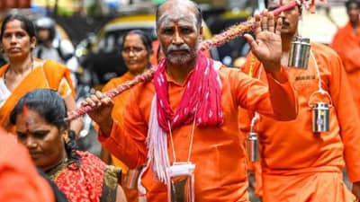 कावड यात्रेकरू भगवे कपडे का परिधान करतात? जाणून घ्या या रंगाचे महत्त्व आणि आध्यात्मिक कारण