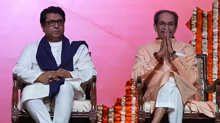Raj- Uddhav Thackeray : ठाकरे बंधूंविरोधात उत्तर भारतीय नेते आक्रमक, थेट आव्हानाची भाषा Raj- Uddhav Thackeray : ठाकरे बंधूंविरोधात उत्तर भारतीय नेते आक्रमक, थेट आव्हानाची भाषा