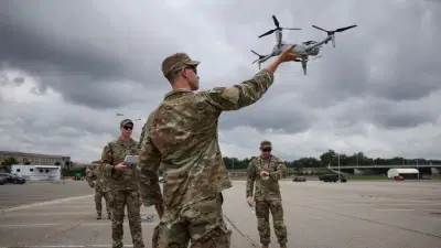 मोठा निर्णय! आता सैनिक शरीरावर ड्रोन लटकवून फिरणार