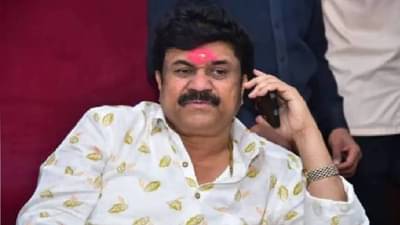 Valmik Karad : वाल्मिक कराडच्या जवळच्या माणसाचा व्हिडीओ समोर, आता सुरेश धसांबाबत धक्कादायक दावा