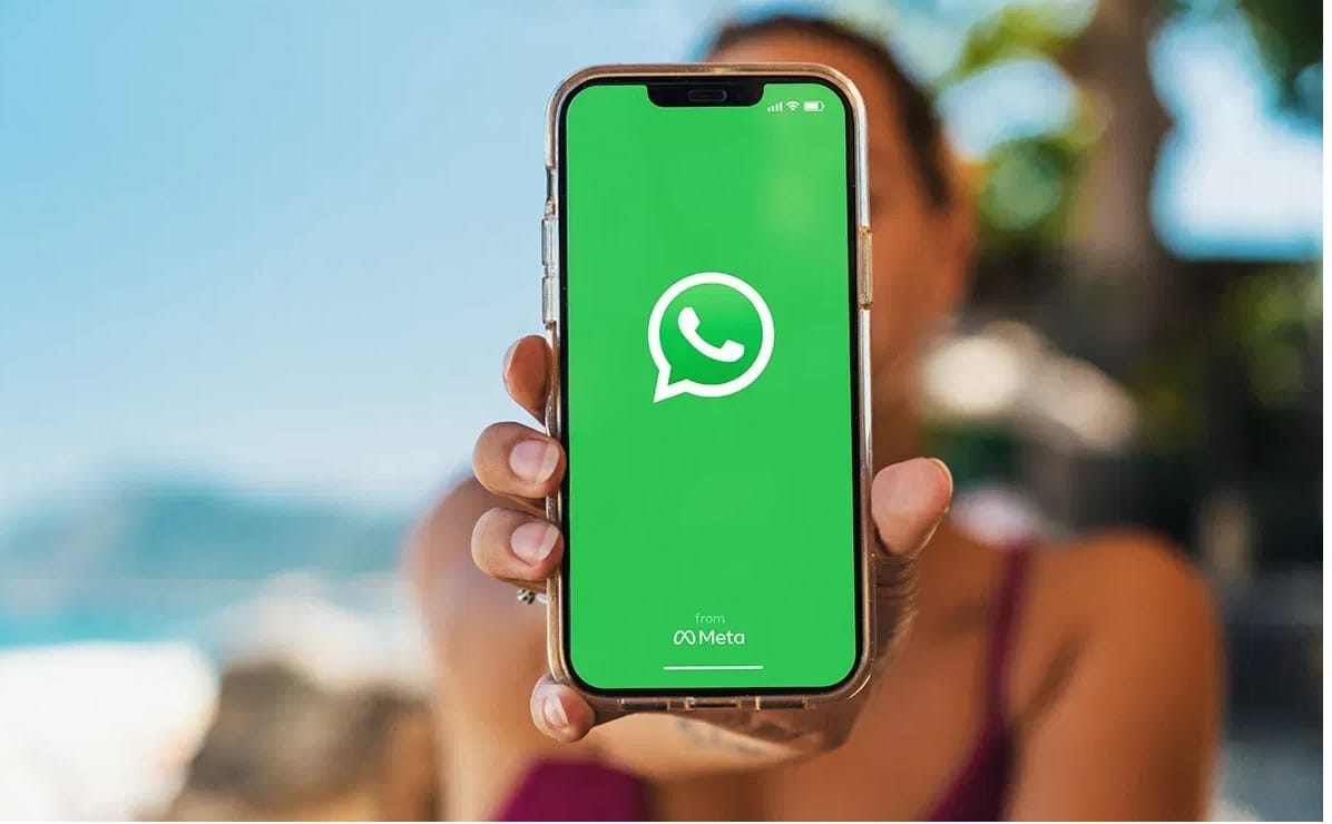 WhatsApp चा कॅमेरा आणखी दमदार होणार, फोटोग्राफी करताना नव्या फिचरचा फायदा WhatsApp चा कॅमेरा आणखी दमदार होणार, फोटोग्राफी करताना नव्या फिचरचा फायदा
