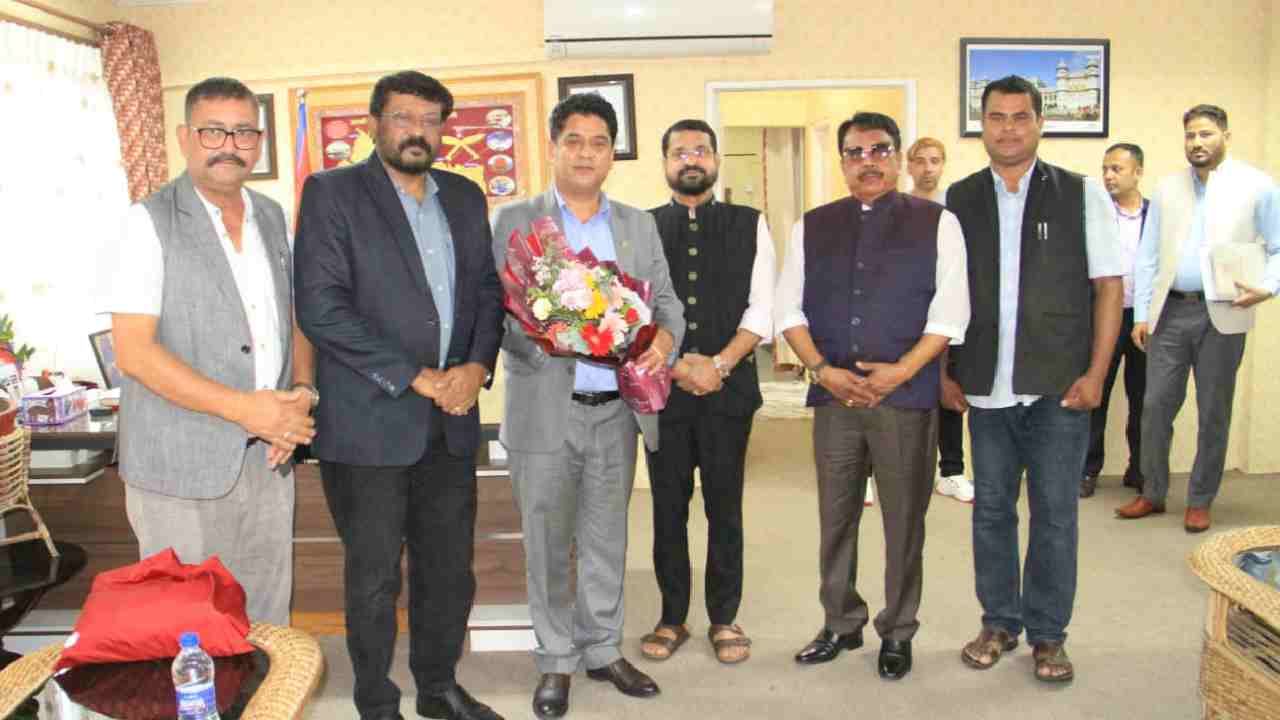 WMC संघटनेच्या शिष्टमंडळाची नेपाळला भेट, नेपाळच्या उद्योगमंत्र्यांची पूर्ण सहकार्याची हमी WMC संघटनेच्या शिष्टमंडळाची नेपाळला भेट, नेपाळच्या उद्योगमंत्र्यांची पूर्ण सहकार्याची हमी