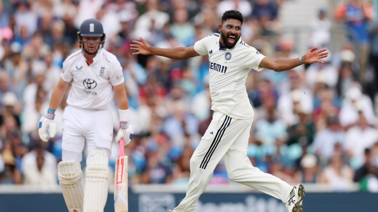 ईसीबीचे मुख्यालय लॉर्ड्स येथे आहे. भारत आणि इंग्लंड यांच्यातील कसोटी मालिका अनिर्णित राहिल्याने ट्रॉफी लॉर्ड्स येथे ठेवली जाईल. ऑस्ट्रेलिया आणि इंग्लंड यांच्यातील अ‍ॅशेस मालिका अनिर्णित राहिल्यानंतर ट्रॉफी लॉर्ड्स येथे ठेवली जाते. (फोटो- BCCI Twitter) 