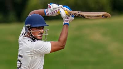 Cricket : शुबमनच्या जागी नेतृत्वाची संधी, कॅप्टन होताच खणखणीत शतक, कोण आहे तो?