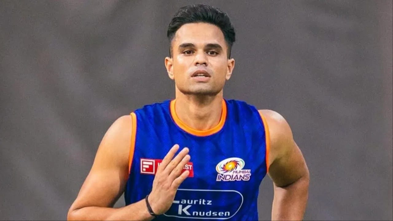 Arjun Tendulkar : अर्जून तेंडुलकरला साखरपुड्यानंतर मोठा झटका, सचिनच्या मुलासोबत काय झालं?