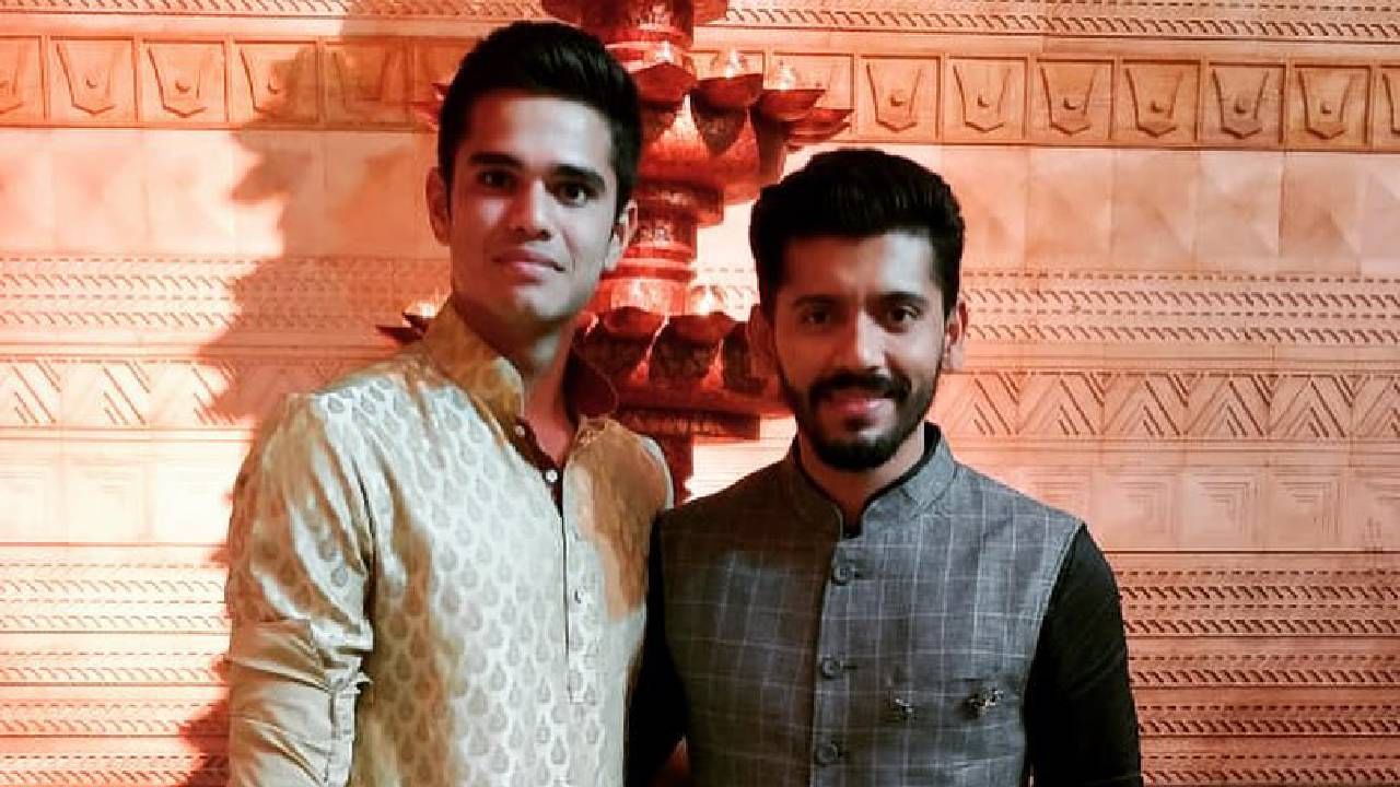 अर्जुन आणि सानिया कधी लग्न करणार याबद्दल अद्याप कोणतीही माहिती नाही. अर्जुनने त्याच्या सोशल मीडिया अकाउंटवर त्याच्या साखरपुड्याचा कोणताही फोटो अद्याप शेअर केलेला नाही.(फोटो- Arjun Tendulkar Instagram)