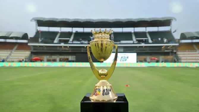 Cricket : 2 सामने-1 मालिका, आशिया कपआधी टीमसमोर 16 खेळाडूंचं आव्हान, पहिली मॅच केव्हा?