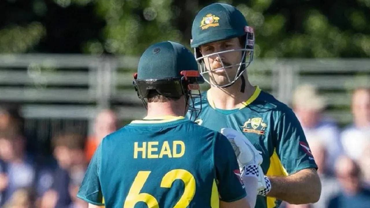 क्रिकेट ऑस्ट्रेलियाने आगामी टी20 विश्वचषकात अनुभवी फलंदाज मिचेल मार्श आणि ट्रॅव्हिस हेड यांना सलामीवीर म्हणून मैदानात उतरवण्याचा निर्णय घेतला आहे. आयपीएलमध्ये लखनौ सुपर जायंट्ससाठी मिचेल मार्श सलामीवीर म्हणून उतरला होता. त्याने 13 सामन्यांमध्ये 627 धावा केल्या होत्या. 