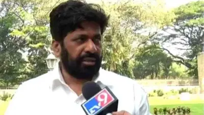 मतदान शाळेऐवजी भाजपच्या कार्यालयात ठेवा... बच्चू कडूंचा टोला, निवडणूक आयोगाला लिहिणार पत्र