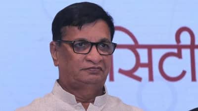 शरद पवारांच्या त्या वक्तव्यामुळे वातावरण तापलं, काँग्रेसची प्रतिक्रिया, थोरात म्हणाले...