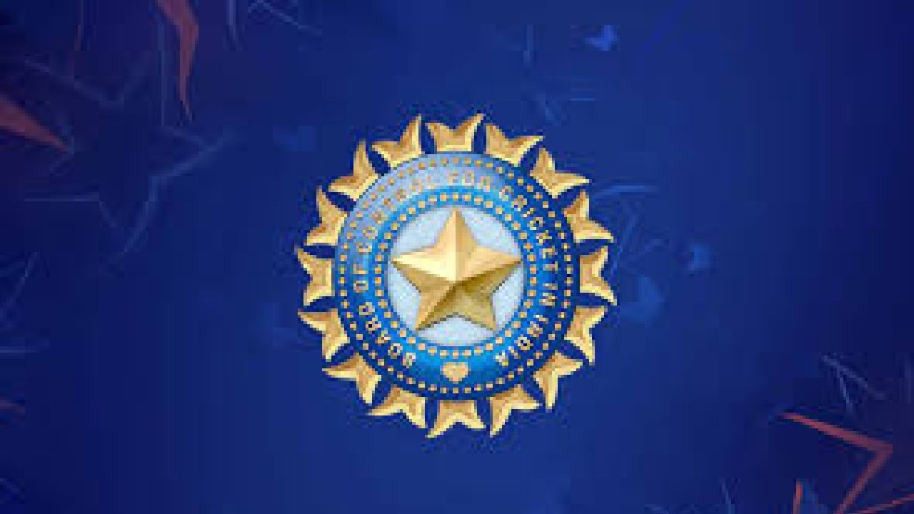 Retirement : 37 व्या वर्षी आंतरराष्ट्रीय क्रिकेटला अलविदा, टीम इंडियाला मोठा झटका Retirement : 37 व्या वर्षी आंतरराष्ट्रीय क्रिकेटला अलविदा, टीम इंडियाला मोठा झटका