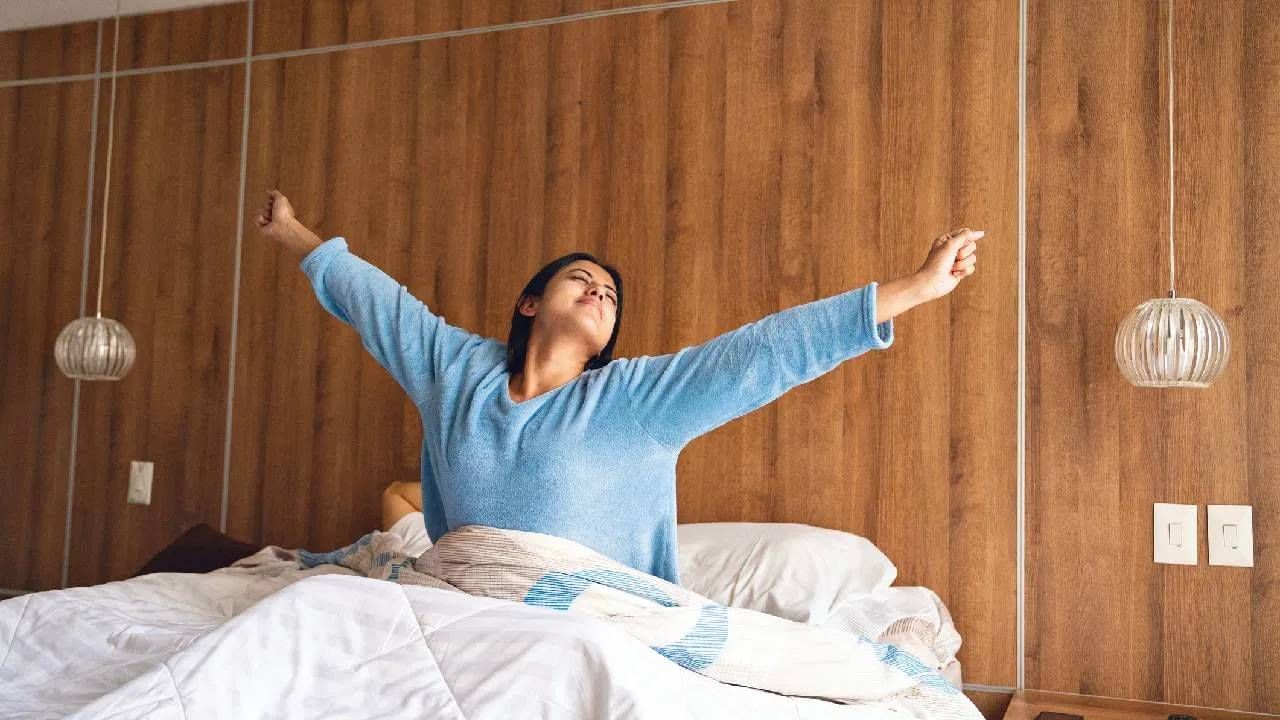 Best Time To Wake Up: सकाळी किती वाजता उठणे आरोग्यासाठी सर्वात फायदेशीर? जाणून घ्या विज्ञान काय सांगते