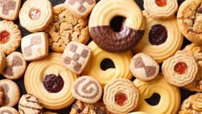 पावसाळ्यात बिस्किटे नरम झाली तर? ही सोपी ट्रिक वापरा आणि मिनिटांत करा क्रिस्पी