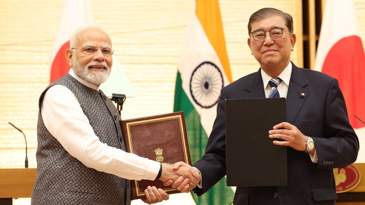 चांद्रयान-5 बाबत PM मोदींची मोठी घोषणा, भारताची इस्रो आणि जपानची जॅक्सा एकत्र काम करणार चांद्रयान-5 बाबत PM मोदींची मोठी घोषणा, भारताची इस्रो आणि जपानची जॅक्सा एकत्र काम करणार