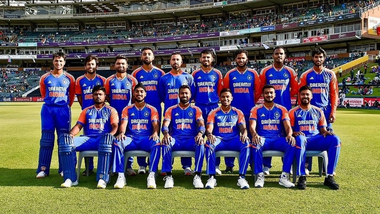 Asia Cup 2025: टीम इंडियाचे 5 खेळाडू दुबईला जाणार नाहीत; बीसीसीआयचा मोठा निर्णय! Asia Cup 2025: टीम इंडियाचे 5 खेळाडू दुबईला जाणार नाहीत; बीसीसीआयचा मोठा निर्णय!