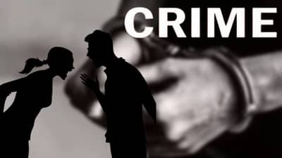 नवऱ्याने बायकोला झोपायला बोलावले, त्याने थेट ठोसा मारुन... नेमकं काय घडलं? पोलिसही हादरले