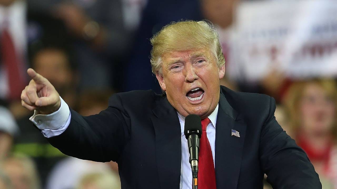 थेट रशियावर हल्ला करण्याचा आदेश, डोनाल्ड ट्रम्प यांनी बदलले रंग, 574 ड्रोन आणि..