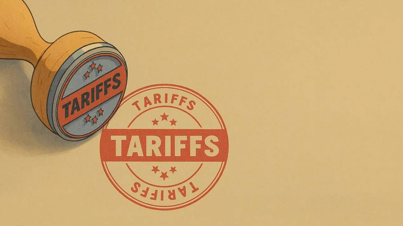 यंदा रिपब्लिकन सरकारने कर कपात आणि खर्च वाढवण्याचा कायदा आणला. या नवीन कायद्यामुळे केंद्रीय महसूली तूट 3.4 ट्रिलियन डॉलरपर्यंत वाढण्याची भीती व्यक्त होत होती. पण आता टॅरिफमुळे ही वित्तीय तूट भरून निघण्याची शक्यता आहे