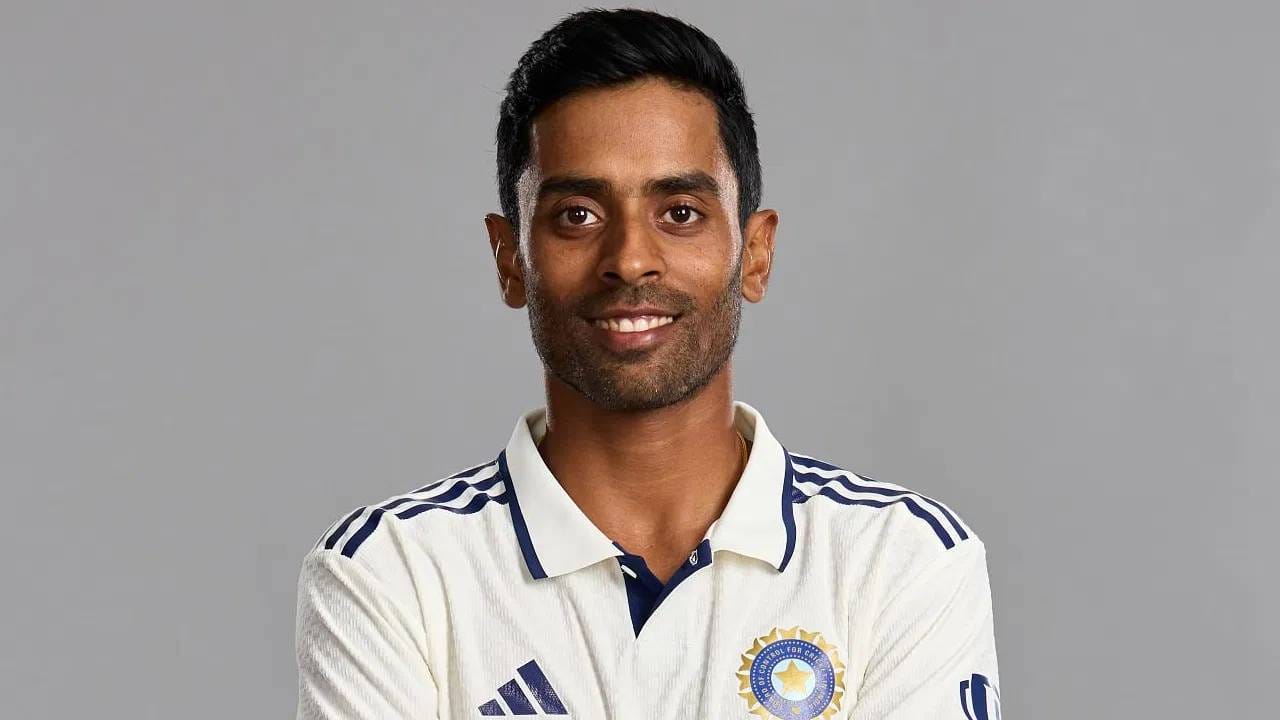 पूर्व विभागीय संघ:  अभिमन्यू ईश्वरन (कर्णधार), संदीप पटनायक, विराट सिंग, डेनिश दास, श्रीदाम पॉल, शरणदीप सिंग, कुमार कुशाग्रा, रियान पराग, उत्कर्ष सिंग, मनीशी, सूरज सिंधू जैस्वाल, मुकेश कुमार, आकाश दीप, मोहम्मद शमी.