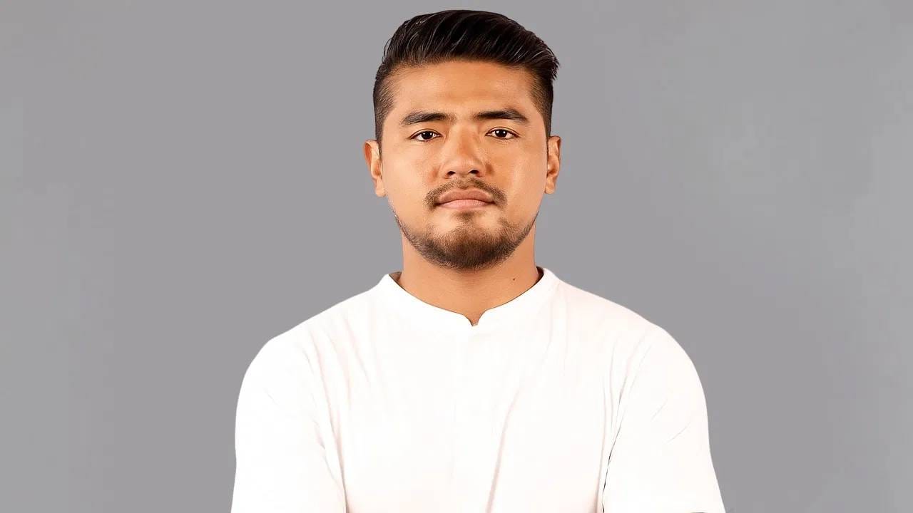 ईशान्य विभागीय संघ : जोनाथन रोंगसेन (कर्णधार), आकाश कुमार चौधरी, तेची डोरिया, युम्नाम कर्नाजित, सेदेझाली रुपेरो, आशिष थापा, हेम बहादूर छेत्री, जेहू अँडरसन, अर्पित सुभाष भटेवरा, फेरोइझम जोतिन सिंग, पल्झोर तमांग, अंकुर मलिक, अरविजता सिंग, अरविज मलिक, ए. बोराह.