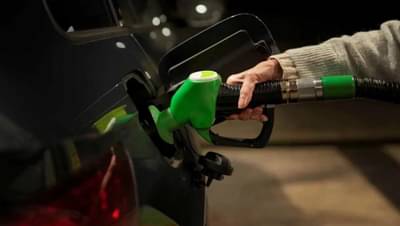 इथेनॉल मिश्रित पेट्रोलने घटणार मायलेज ? E20 पेट्रोलबाबत महत्वाची अपडेट काय?