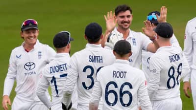 ENG vs IND : वाइड टाकणारा इंग्लंडचा खराब बॉलर टीम इंडियावर पडला भारी, काढल्या दोन महत्त्वाच्या विकेट, VIDEO