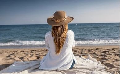 लग्नाला गेली होती तरुणी, पार्टीनंतर अनोळखी मुलासोबत रात्र घालवली, नंतर जे घडले...