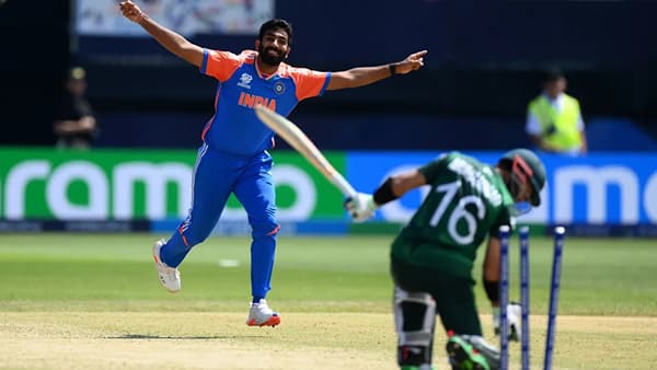 IND vs PAK : टीम इंडिया सहज जिंकेल, पाकिस्तानच्या माजी खेळाडूने स्पष्टच सांगितलं