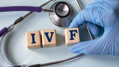 जगातील सर्वात वयस्कर मुलाचा 30 वर्षानंतर जन्म, चक्रावलात ना? विज्ञानाची ही क्रांती वाचून थक्कच व्हाल; नेमकं प्रकरण काय?