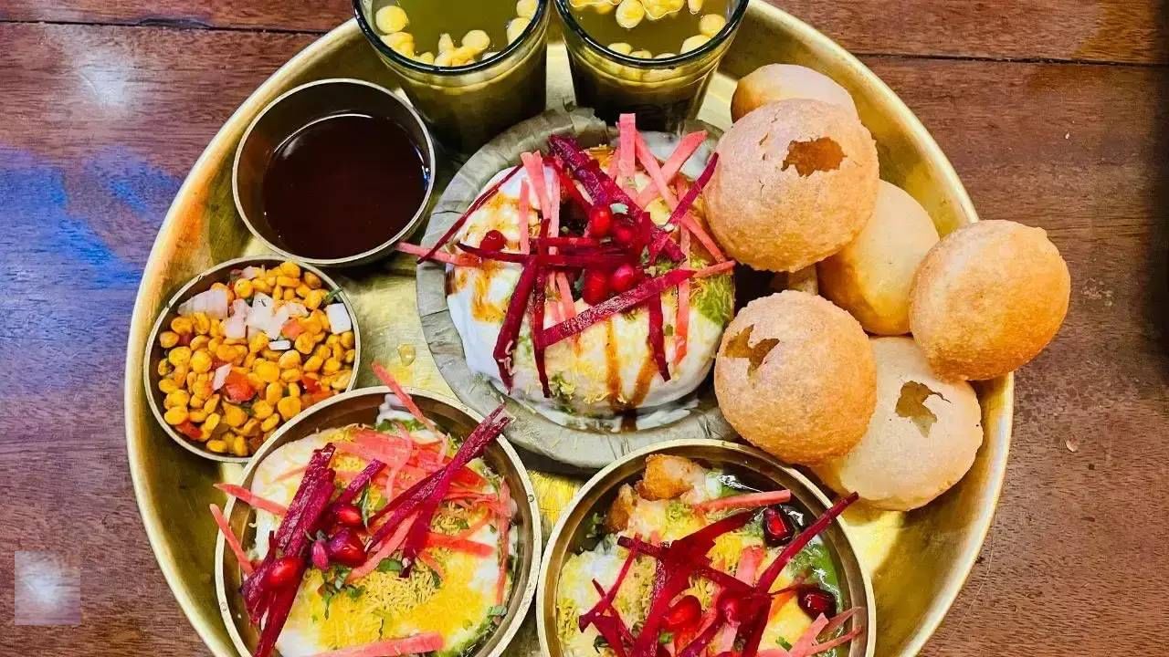 तुम्हीही पचनक्रियेच्या समस्येने त्रस्त आहात का? 'हे' 5 स्ट्रीट फूड्स खाऊन पहा तुम्हीही पचनक्रियेच्या समस्येने त्रस्त आहात का? 'हे' 5 स्ट्रीट फूड्स खाऊन पहा