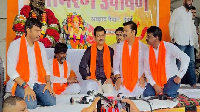 Manoj Jarange: मराठा आरक्षणाच्या आंदोलनाला नेत्यांचाही पाठिंबा, या आमदार-खासदारांनी घेतली मनोज जरांगेंची भेट