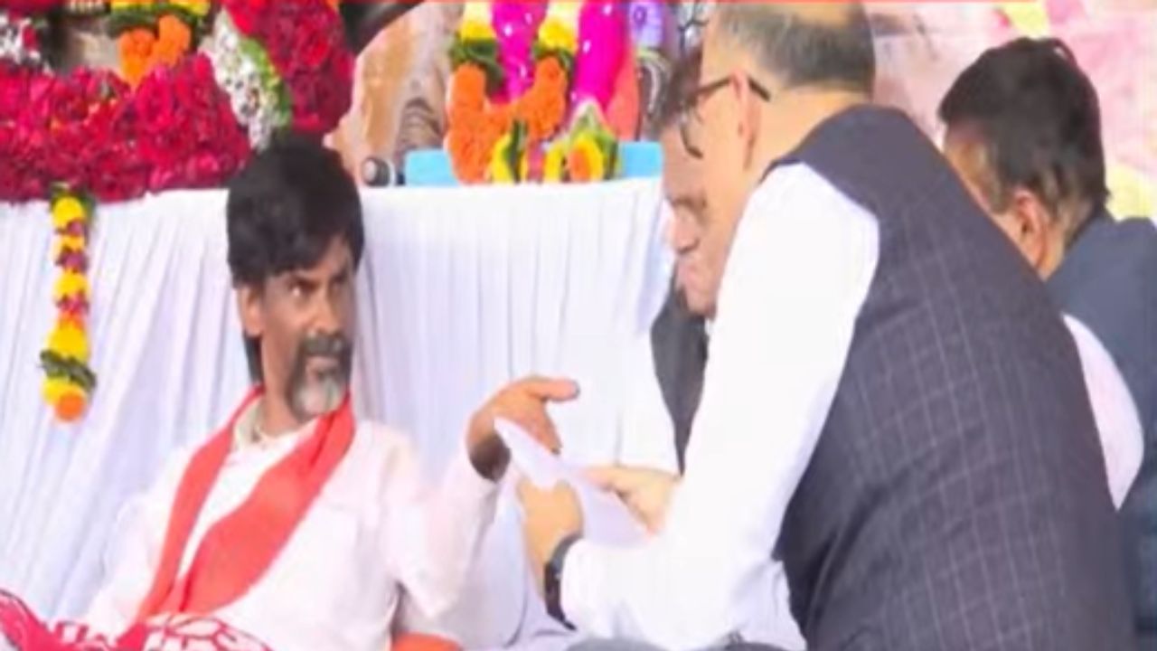 तर पुढच्या शनिवार, रविवारी महाराष्ट्रातील एकही मराठा घरी दिसणार नाही; मनोज जरांगे यांनी शिंदे समितीला सुनावले