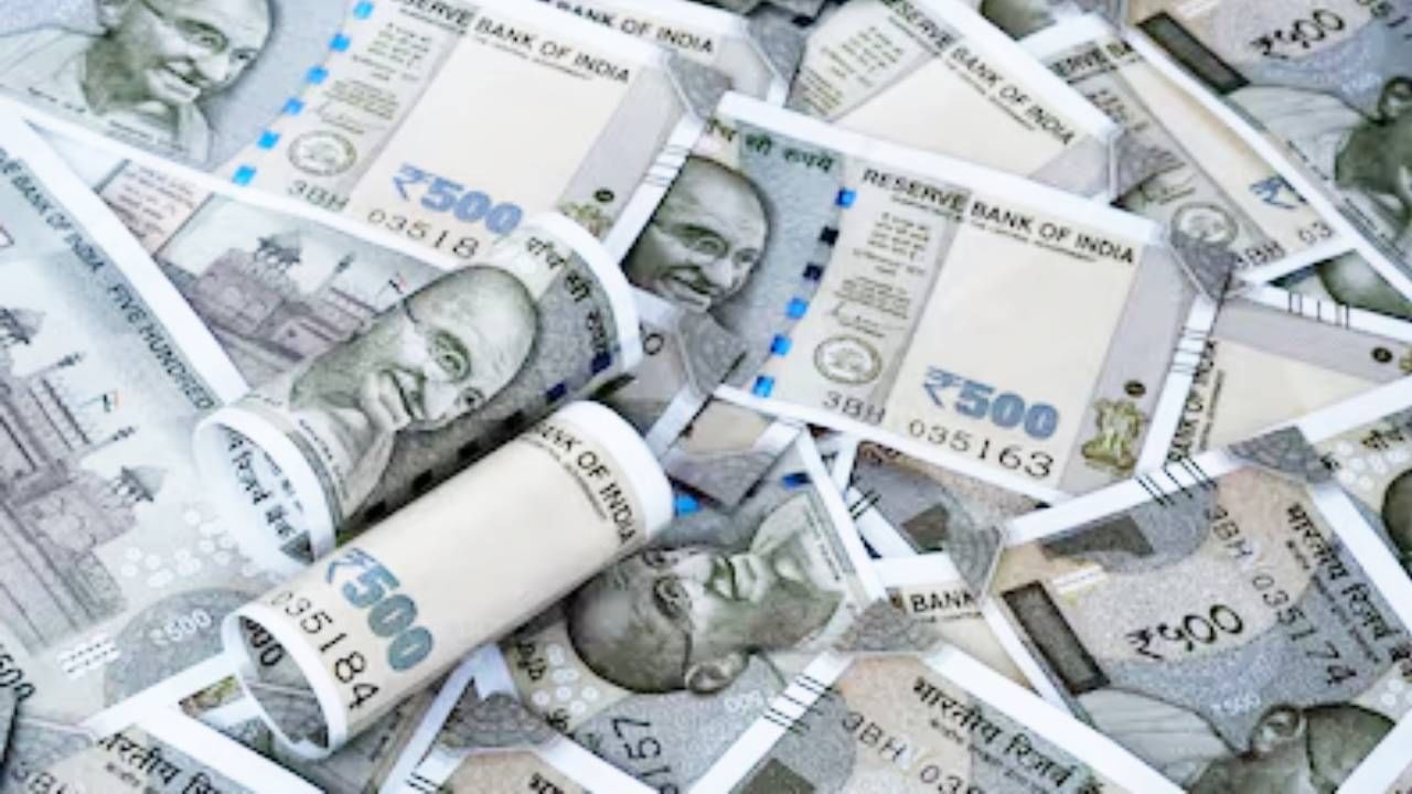 घराची सफाई करताना हाती लागला खजिना; 35 वर्षांपूर्वीच्या पेपर्संमुळे तरुणाला 80 कोटींची लॉटरी, ती पोस्ट व्हायरल