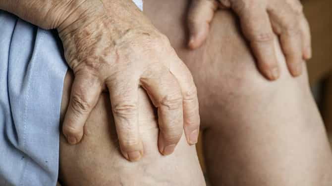 सांधेदुखीच्या समस्यांपासून दूर करण्यापासून हा आयुर्वेदिक उपाय करा ट्राय....