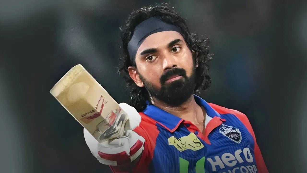 केएल राहुलला मागच्या पर्वात दिल्ली कॅपिटल्स फ्रेंचायझीने 14 कोटी रुपयांना खरेदी केली होते. त्याने मागच्या पर्वात 13 सामन्यात 539 धावा केल्या होत्या. एका सामन्यात कौटुंबिक कारणास्तव खेळला नव्हता.