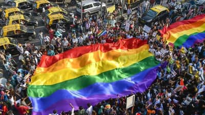 LGBTQ मधील Q चा अर्थ काय असतो? जाणून घ्या सविस्तर