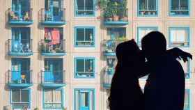 लिव्ह-इन रिलेशनशिपमधील महिलेला जोडीदाराच्या संपत्तीत अधिकार मिळतो का? लिव्ह-इन रिलेशनशिपमधील महिलेला जोडीदाराच्या संपत्तीत अधिकार मिळतो का?