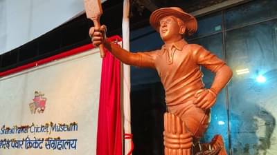 वानखेडे स्टेडियममध्ये घडणार सुनील गावस्कर आणि शरद पवार यांचं दर्शन, एमसीएने दिला खास सन्मान