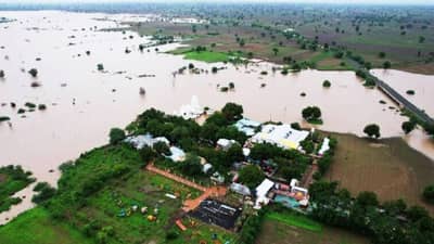 Rain Alert : राज्यात पावसाची जोरदार बॅटिंग; रस्त्यांना नद्यांचे स्वरुप, अनेक गावात शिरेल पाणी, सुरक्षित राहा, काळजी घ्या