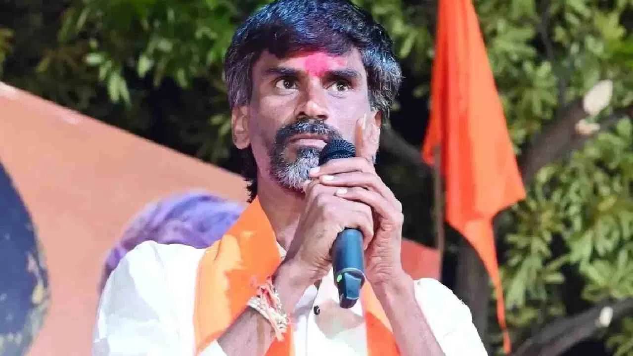 मनोज जरांगे पाटील यांना रोखण्यासाठी सरकारची मोठी रणनीती, राधाकृष्ण विखे पाटील आणि उदय सामंत.. मनोज जरांगे पाटील यांना रोखण्यासाठी सरकारची मोठी रणनीती, राधाकृष्ण विखे पाटील आणि उदय सामंत..