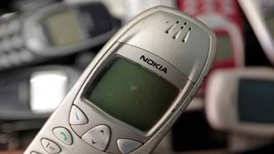 देशातील पहिला मोबाईल कॉल कधी केला गेला होता? कोलकाता ते दिल्ली, जाणून घ्या सर्व माहिती