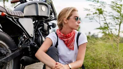 रक्षाबंधनानिमित्त तुमच्या बहिणीला बाईक भेट द्या, ‘हे’ 5 मॉडेल्स जाणून घ्या